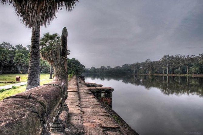 Angkor Wat Sunrise Experience – Ultimate 1-Day Guided Temple Tour - Sunrise at Angkor Wat, the day’s big opening