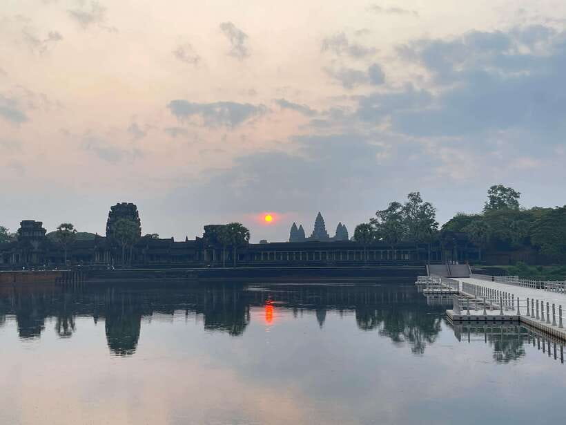 Angkor Wat Sunrise Private Full Day Tour - Angkor Thom through royal ceremonial spaces