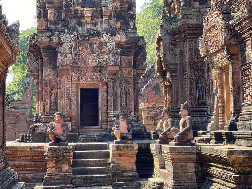 Angkor Wat Sunrise Private Full Day Tour - Who should book this Angkor morning?