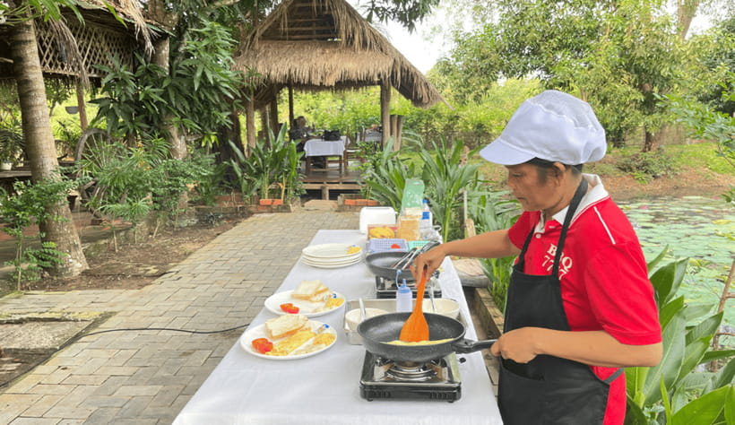 Angkor Wat Sunrise Private Tuk-Tuk Guided Tour - The guide can shape the whole day