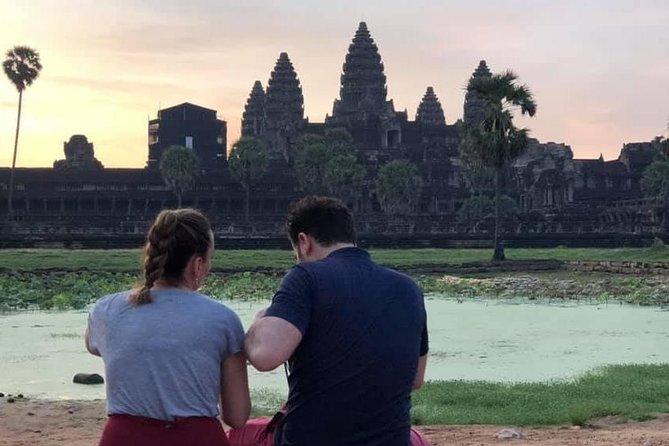 Angkor Wat Sunrise/Set Offbeat Tour by Jeep - John’s guiding style and the private format