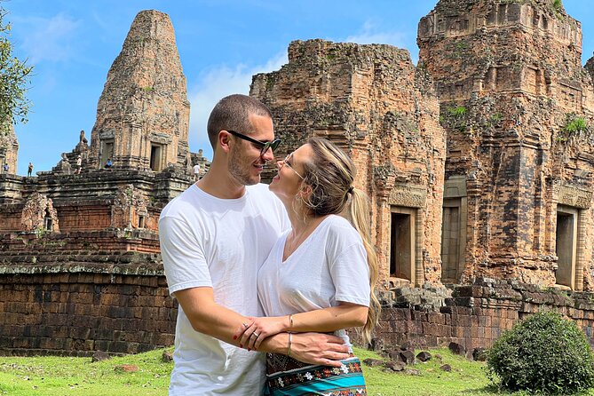 Angkor Wat Sunrise Small Group Tour With Breakfast - The value of US$23, plus the temple pass