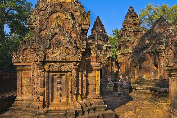 Angkor Wat, Ta Promh, Banteay Srei, Bayon temples Private Tour - The Victory Gate and Angkor Thom