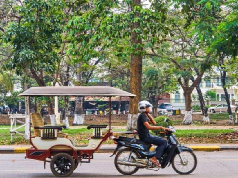 Angkor Wat Tour by Tuk-Tuk with English Speaking Driver - Angkor Thom and the South Gate