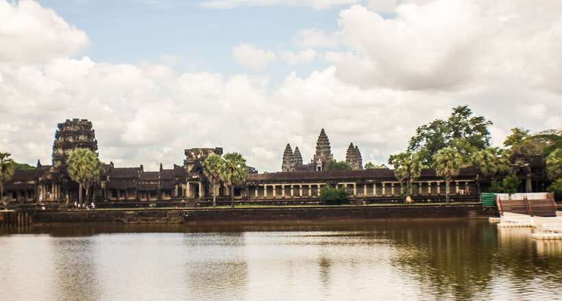 Angkor Wat: Tuk Tuk and Walking Tour - Price, temple pass, and what you still pay
