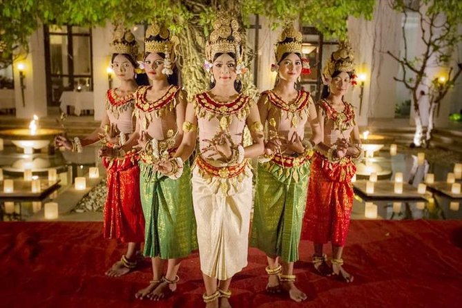 Apsara Dance Performance - Including Buffet Dinner & Hotel Pickup - What happens inside the theater