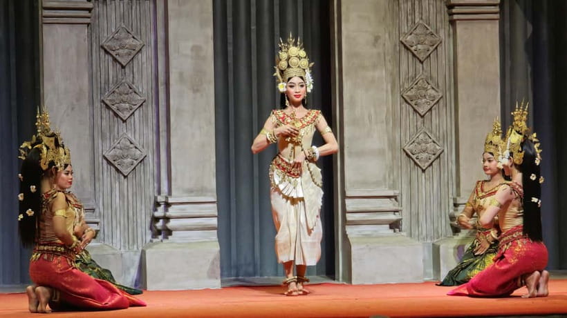 Apsara Performance with Dinner include Pick up & Drop off - Should you book the Apsara dinner show?