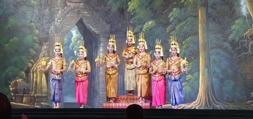 Apsara Performance with Dinner include Pick up & Drop off - Arriving at the dinner venue
