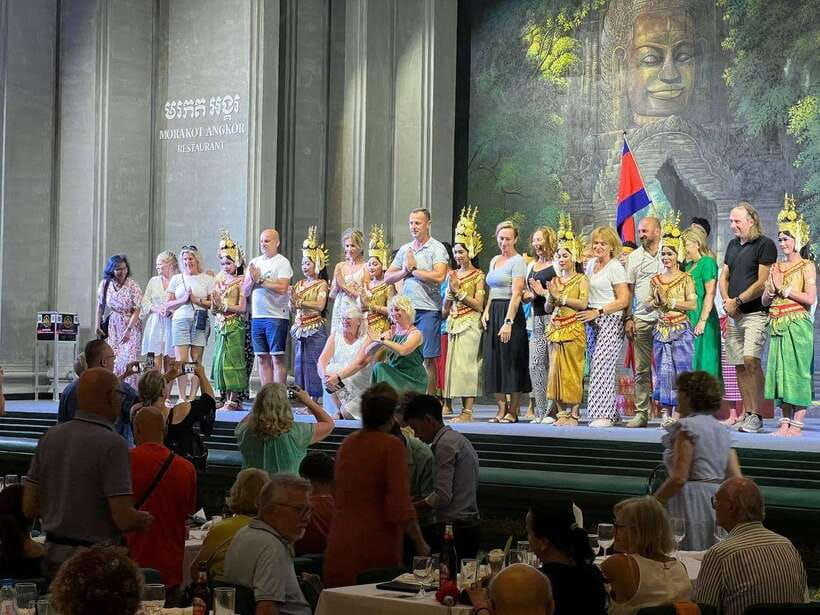 Apsara Performance with Dinner include Pick up & Drop off - The tuk-tuk ride from your hotel