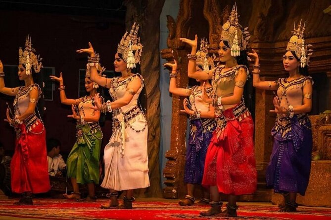 Apsara Theatre Performance include Dinner - Leaving your hotel at 7 pm