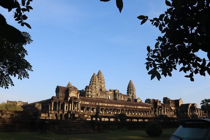 Bakong Temples & Floating Village Tour - Practical advice for a smoother visit