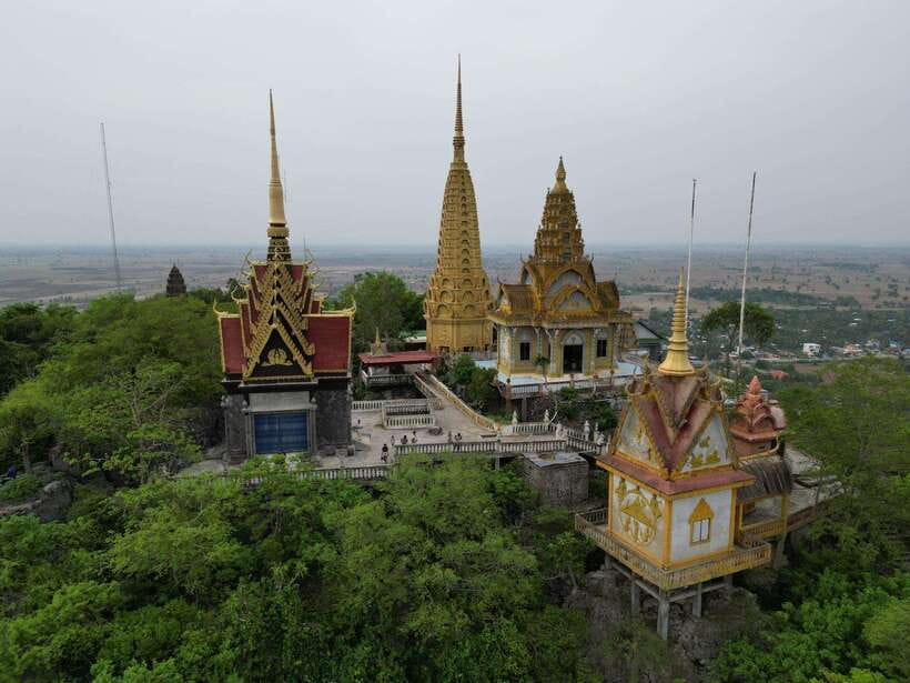 Bamboo train. Phnom Sampove cave. Bat cave and Banan Temple - Why this day gives you more than the usual Battambang highlights