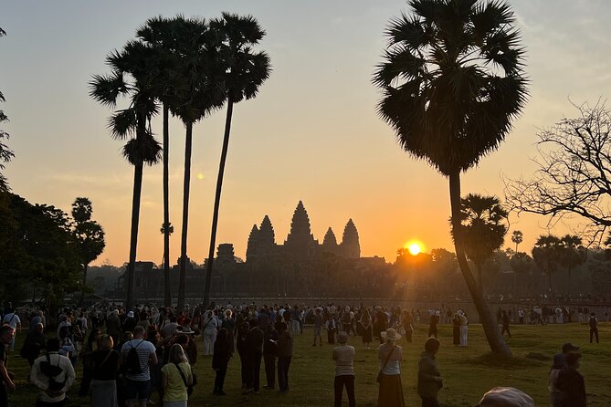 Bangkok to Angkor Wat 2 Days 1 Night by Flight - Key points at a glance