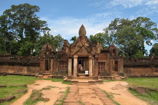 Banteay Srei and Big Tour from Siem Reap Small-Group - What the shared transport is really like