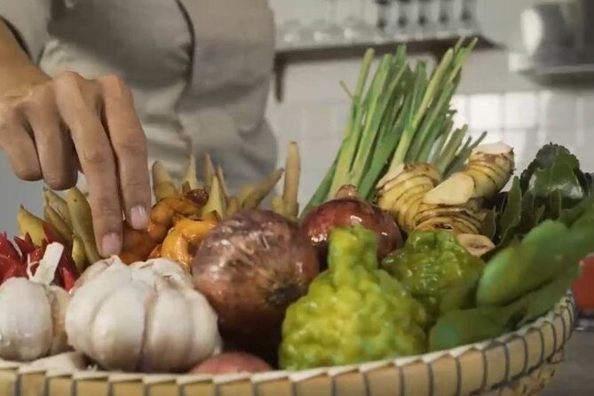 Battambang: Cooking Class and Market Touring - Sitting down to eat your three-course meal
