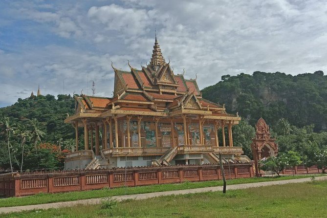 Battambang Full Day Tour from Siem Reap - Bamboo Train, Killing Cave & Sunset - Who should book this day