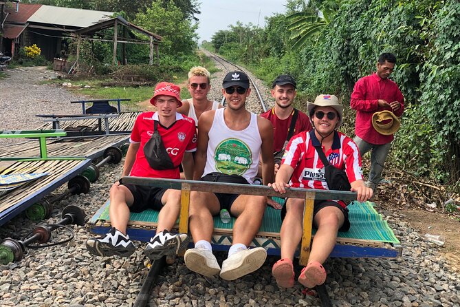 Battambang Private afternoon tour bamboo train bat cave & village - The bat cave at dusk