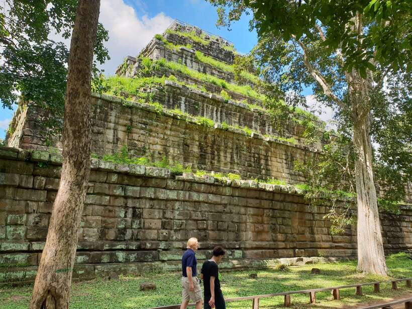 Beng Mealea, Koh Ker & Floating village Day Tour - Who will enjoy this tour most