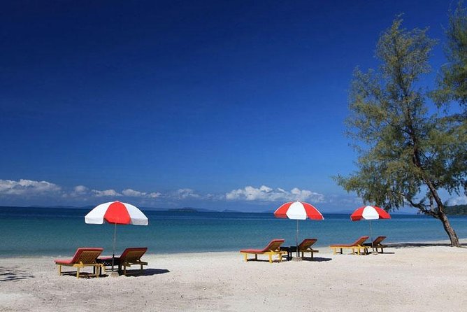 Best Sihanoukville Day Tours from Cruise Port - Independence Monument and Sihanoukville’s city story