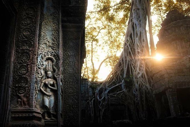 Best Temples Day Tour in Siem Reap with Sunset - Start early at Angkor Wat