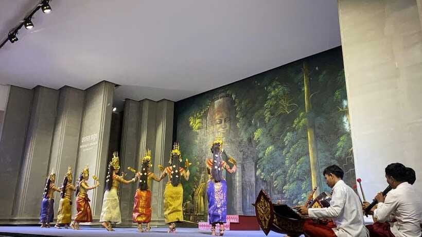 Cambodia: Absolute Traditional Dance Show with Buffet Dinner - Booking, cancellation, and timing tips
