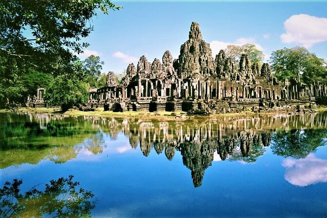Cambodia Highlight 6 Days Tour from Siem Reap to Phnom Penh - Day 5: Phnom Penh’s royal center and difficult past