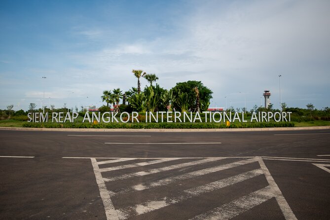 Cambodia Taxi Services 100% Private - A flexible route, not a fixed sightseeing program
