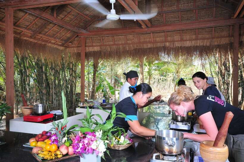 Cambodian Cooking Class from Siem Reap - A local market, family home, and garden