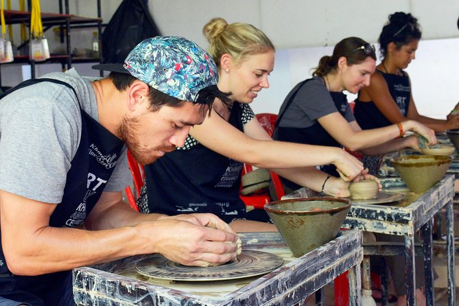 Cambodian Pottery Class in Siem Reap - The demonstration: nine steps before your first bowl