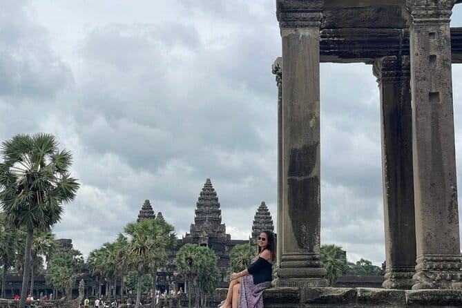 Classic Angkor Wat Sunrise Full Day Private Guide Tour - Price, Passes, and the Small Comforts
