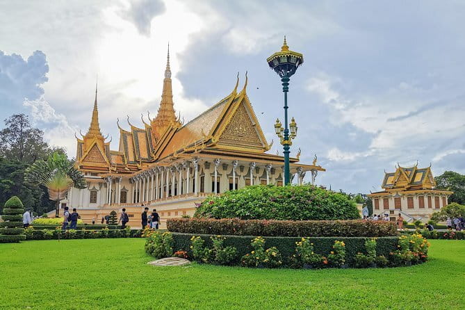 Classic Phnom Penh City Full Day Tour - A Full Day That Explains Phnom Penh