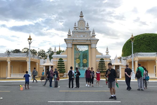 Classic Phnom Penh City Full Day Tour - Transport, Food, and the Real Cost
