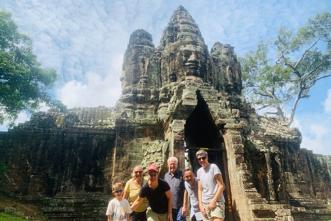Day trip Phnom Penh to Siem Reap & Return back - The real shape of this Phnom Penh to Angkor day