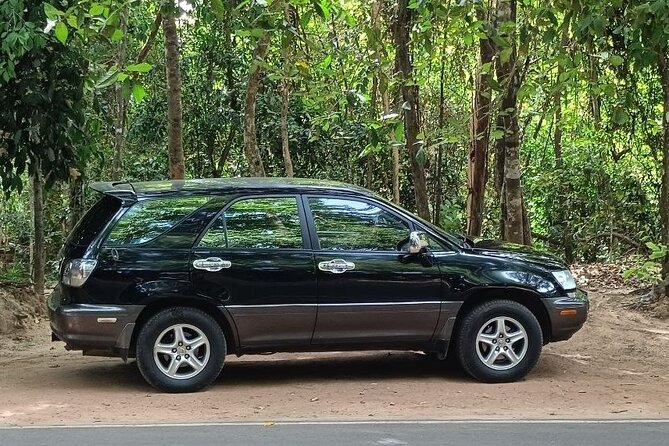 Day trip Phnom Penh to Siem Reap & Return back - Bayon and the faces of Angkor Thom