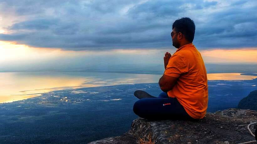 Discover Kampot-Kep for a day trip include Bokor mountain - The guides are a major part of the value
