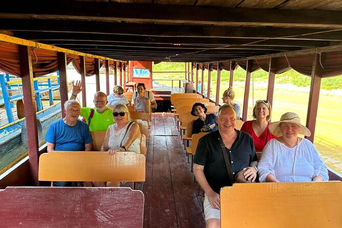 Experience Tranquility: Kampong Phluk Floating Villages Tours - What the guide adds to the experience