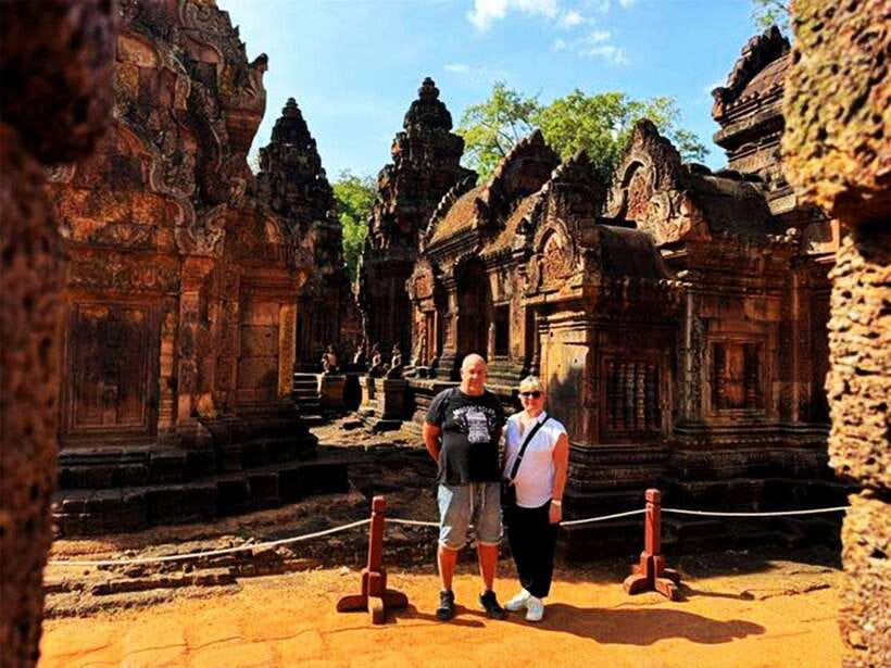 Explore Angkor Temple Sunset With Tour Guided - Lunch and the practical middle of the day