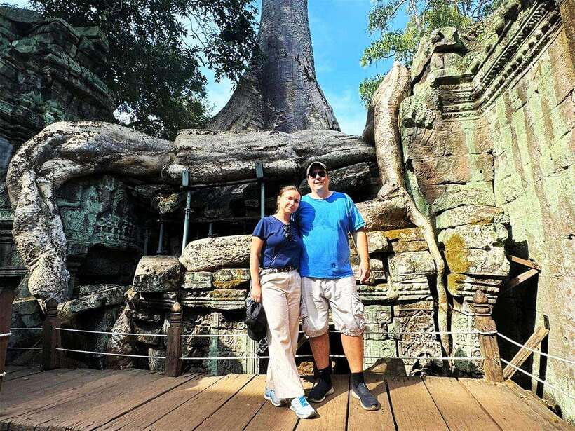 Explore Angkor Temple Sunset With Tour Guided - Transport, group size, and comfort