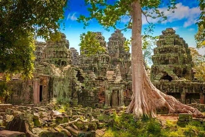 Explore Angkor Wat Sunrise Small Tour Private VIP Car - Phimeanakas, Baphuon, and the royal center