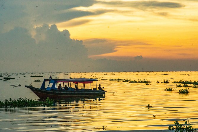 Explore The Kampong Pluk Floating Village - Understanding the fishing and farming economy