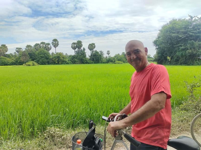 Explore the Village &Countryside By Bicycle-Half Day Morning - Learning the names of local crops and plants