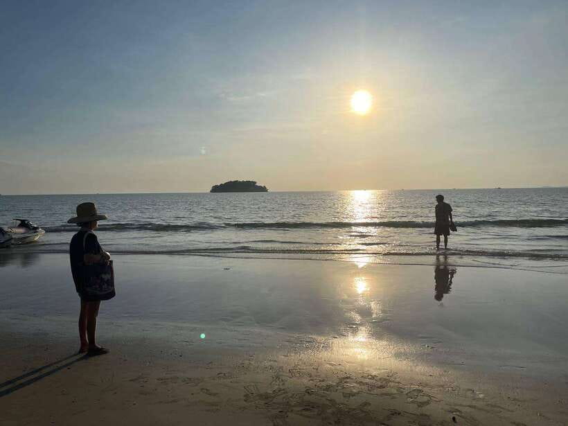 Exploring Sihanoukville: Shore Excursions from Cruise Ports - Phsar Leu Market and the taste of local life