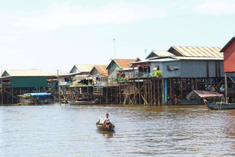 Exploring the Enchanting Kampong Phluk Floating Village - Leaving Siem Reap for Roluos Market