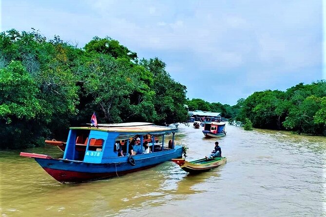 Floating Village-Mangrove Forest Private Tonle Sap Lake Boat Tour - Mangrove channels by traditional paddle boat