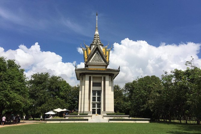 ( Free eSim) Phnom Penh Historical Full Day Tour - A full day that explains Phnom Penh from two angles