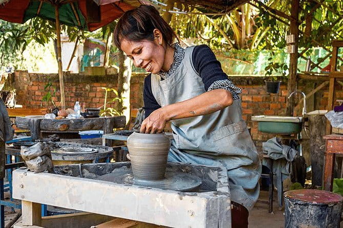 FREE Siem Reap Market & Local Temple Tour - Who will enjoy this 90-minute tour