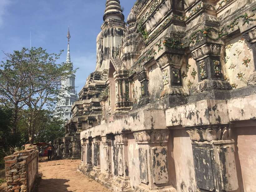 From Phnom Penh: Oudongk Mountain and Koh Chen Island Tour - Key points to know before booking