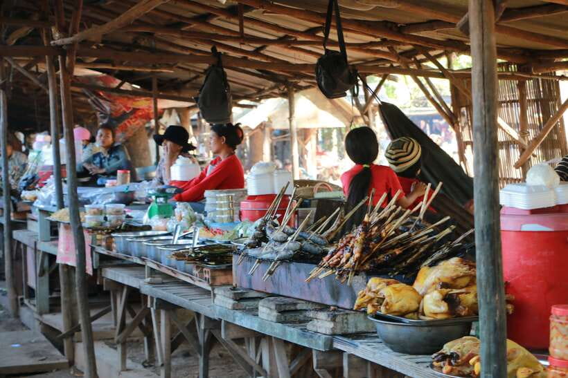 From Phnom Penh: Oudongk Mountain and Koh Chen Island Tour - Should you book the Oudongk and Koh Chen tour?