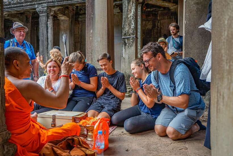 From Siem Reap: Angkor Wat Full-Day Private Tour & Sunrise - Key points at a glance