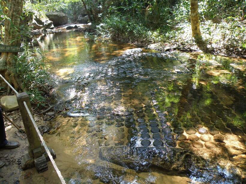 From Siem Reap: Small-Group Phnom Kulen Waterfall Day Tour - Key points to know before you book